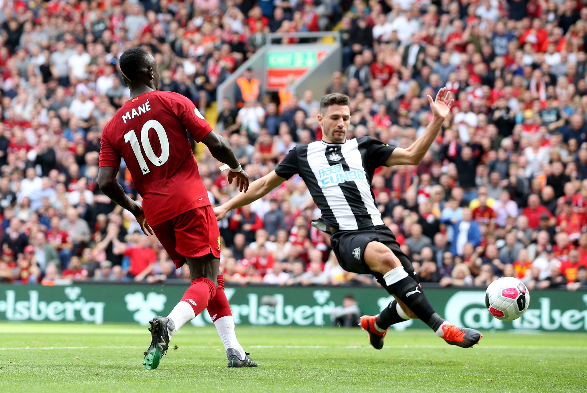 的灵活跑位 的灵活跑位